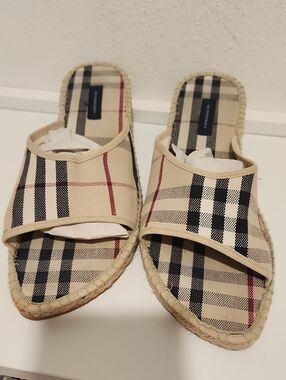 Burberry Nova Plaid Slide Sandals with Black and Red Stripes
